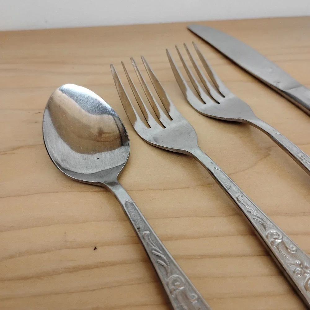 Unknown‎ Maker Stainless Steel Japan PLUME Spoon Forks Knife